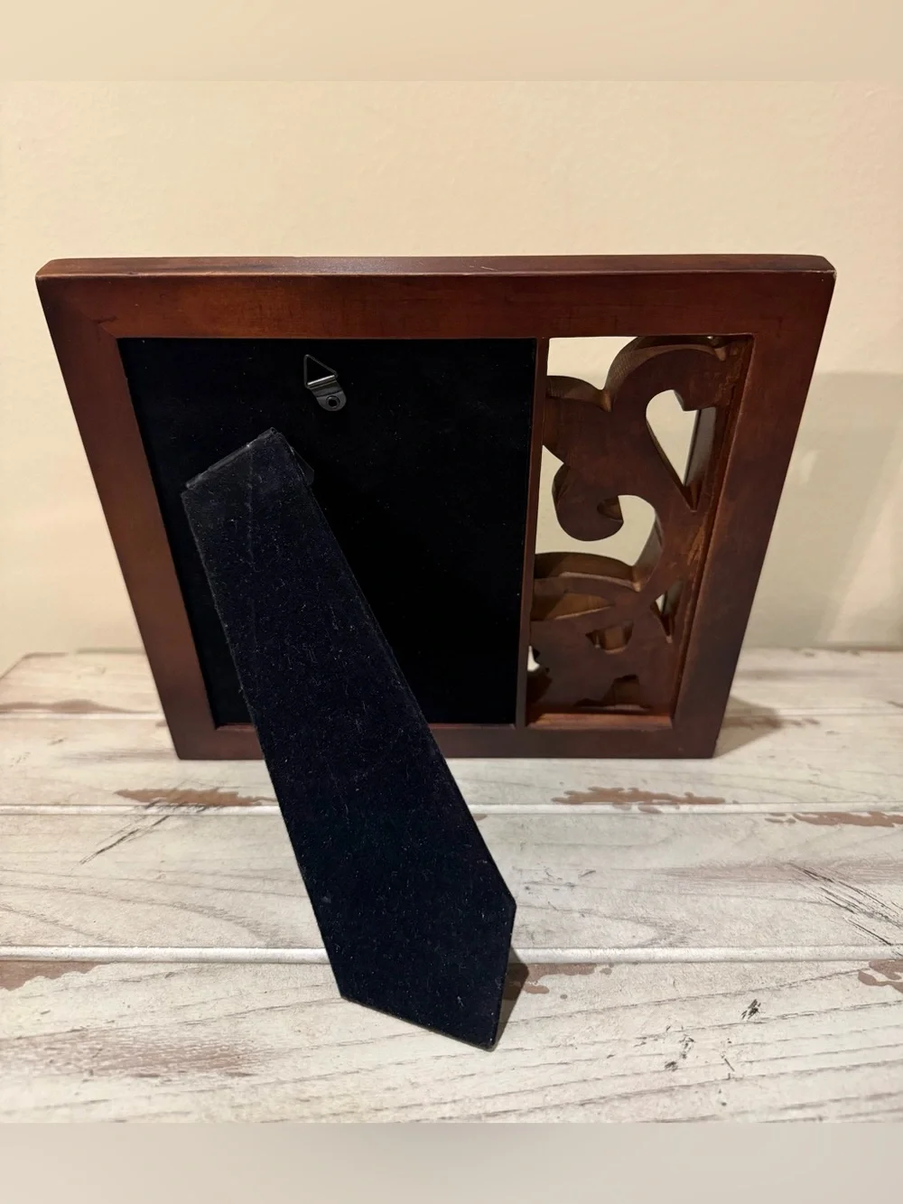 HomeTrends Marcello Distressed Walnut 5x7 Photo Frame with Carved Wood Accent