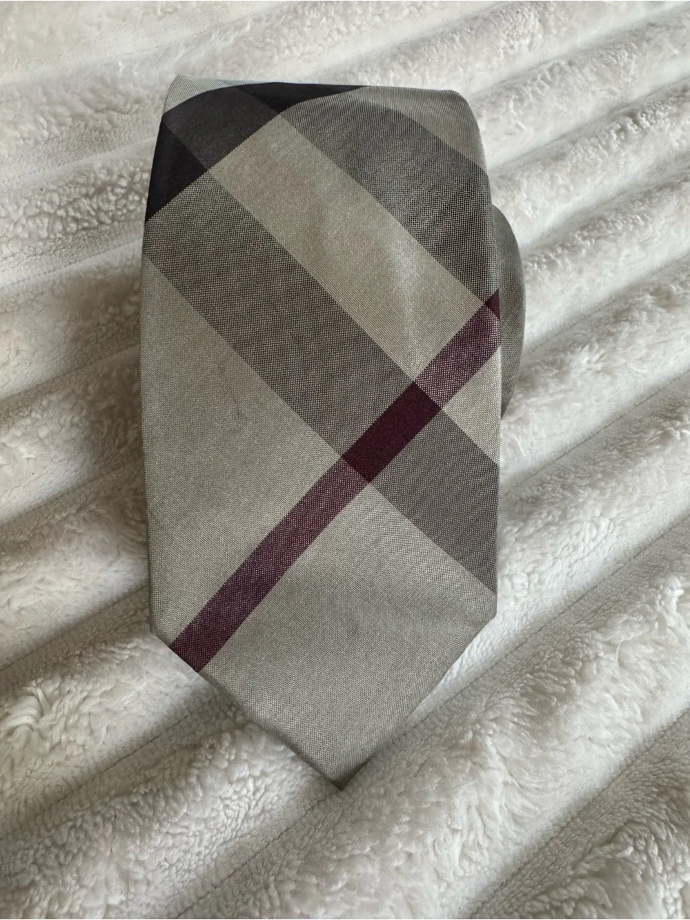 Burberry London Charcoal Grey Check Silk Tie 57