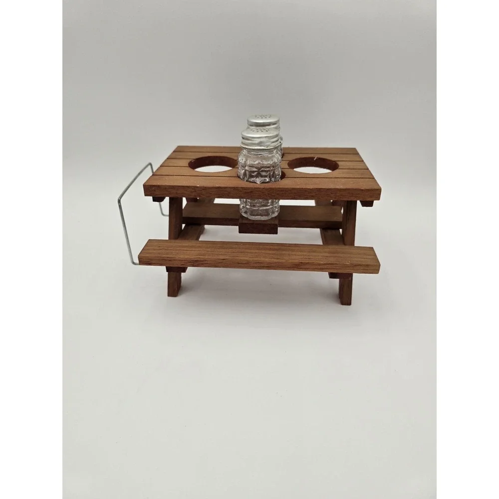 N/A vintage wooden