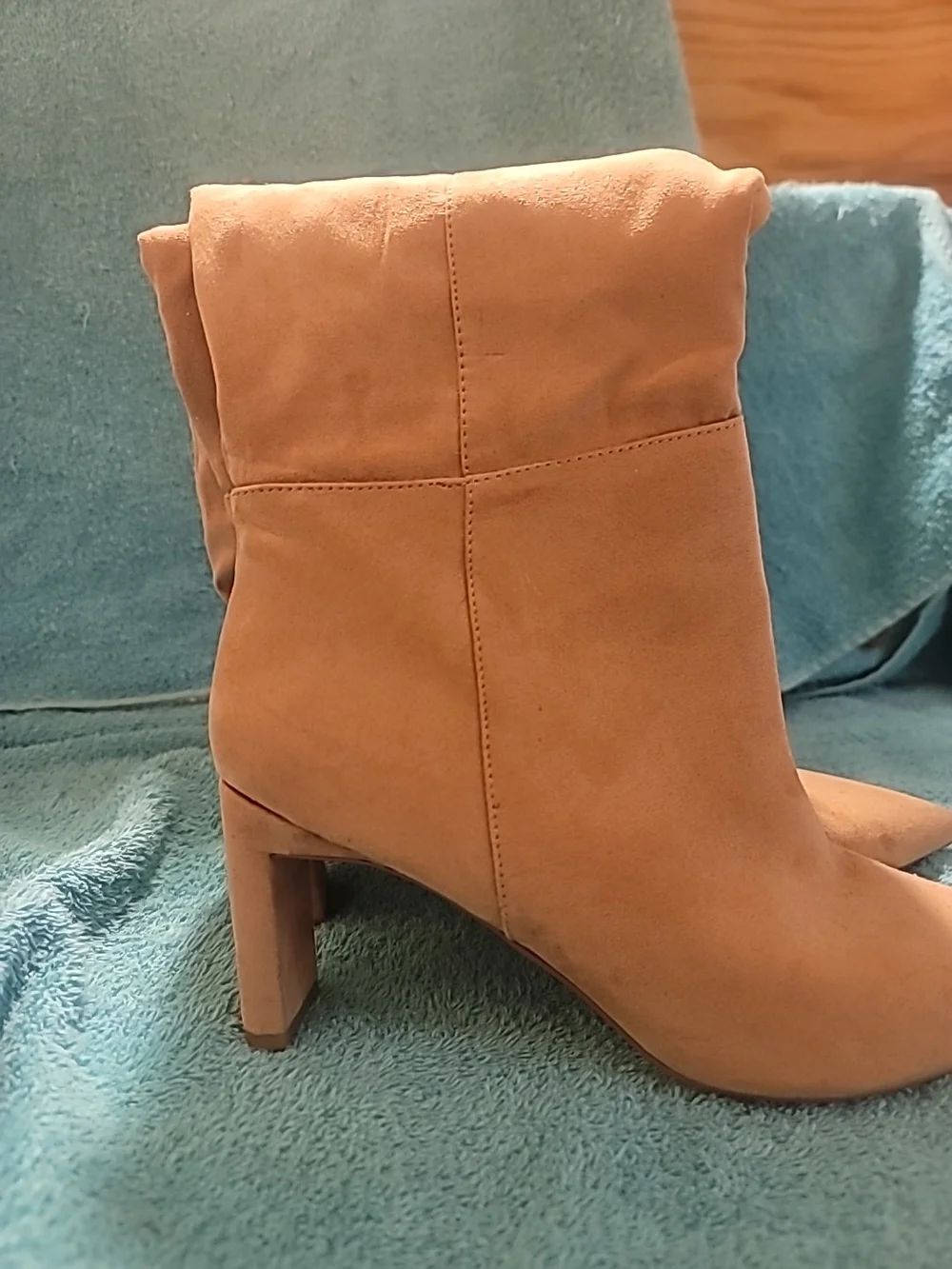 Melrose and Market pointed toe
