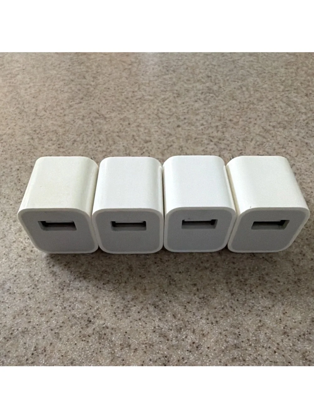 Genuine Apple OEM A1385 / A1265 - 5W USB Travel Power Adapter Cube Charger