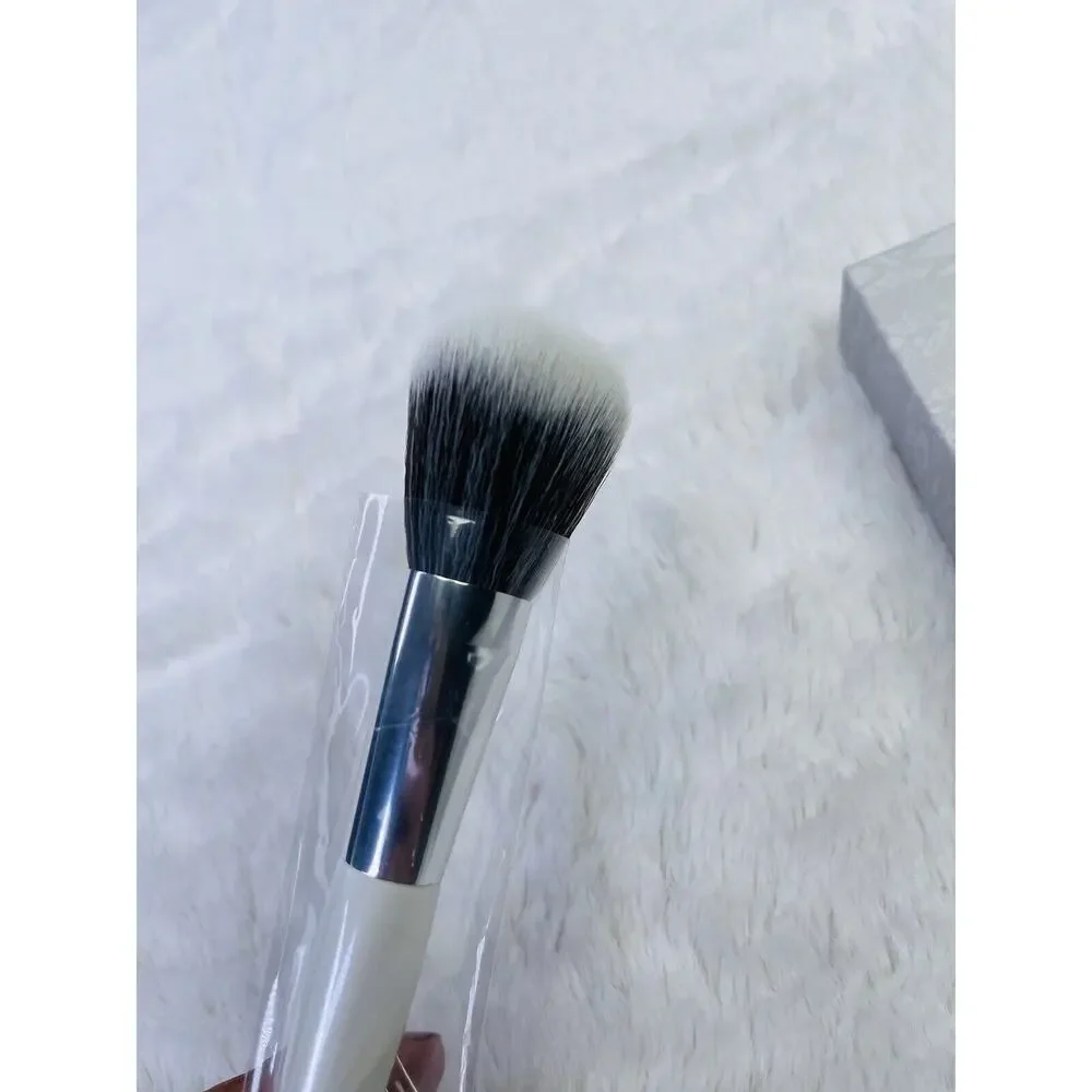 Mally Beauty mally brush