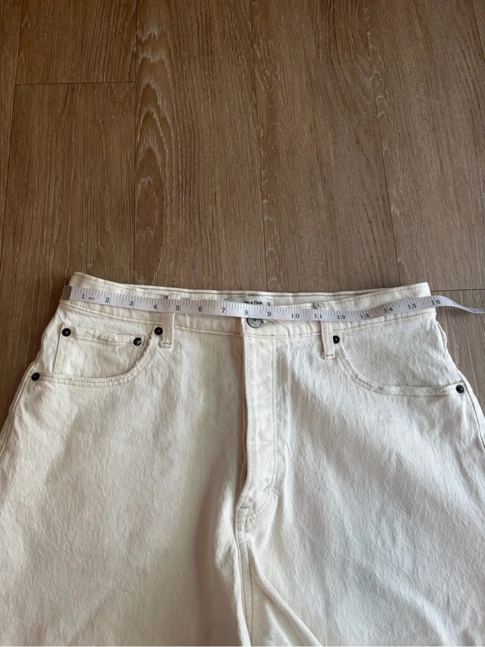 Abercrombie & Fitch make me