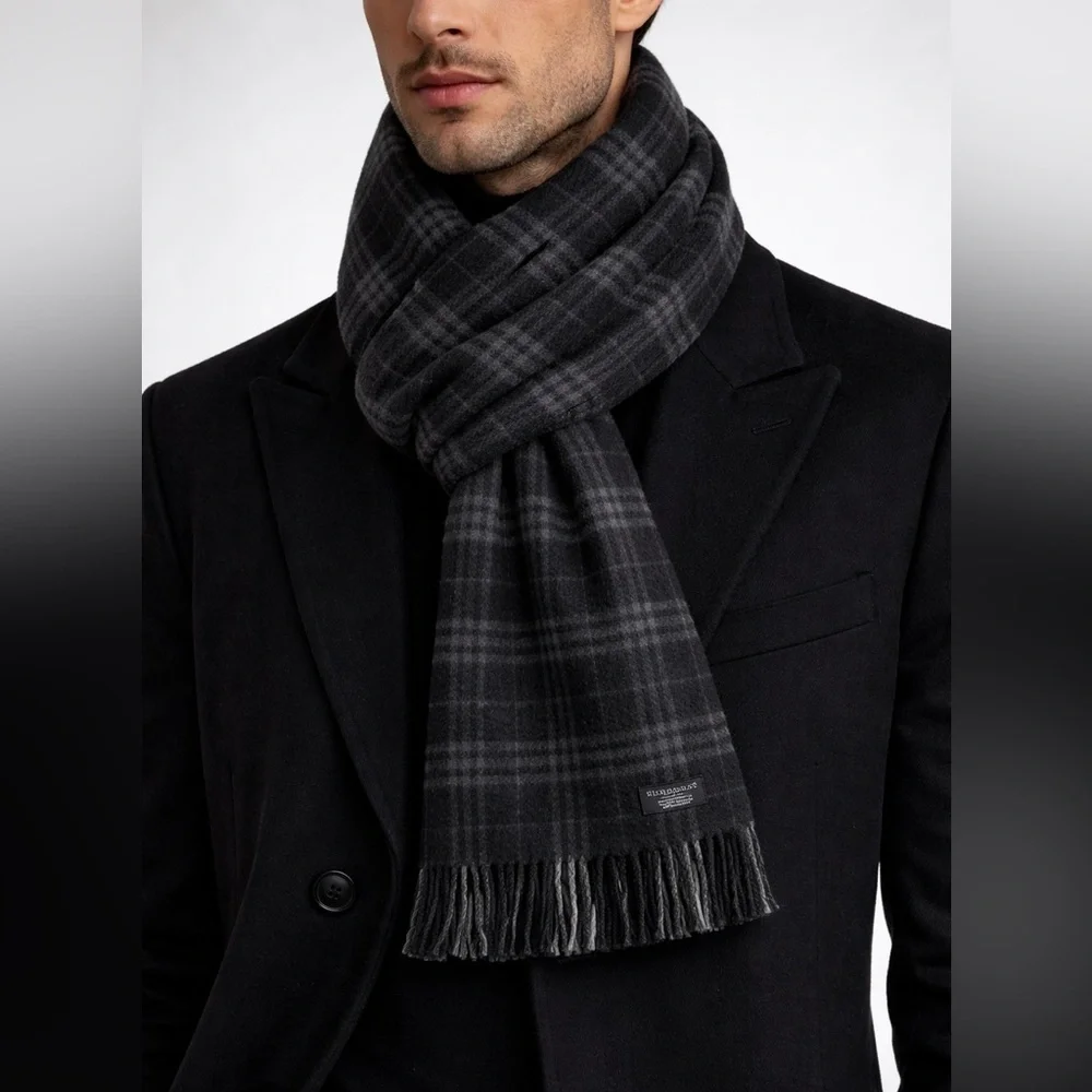Burberry Scarf in Black and Charcoal Gray