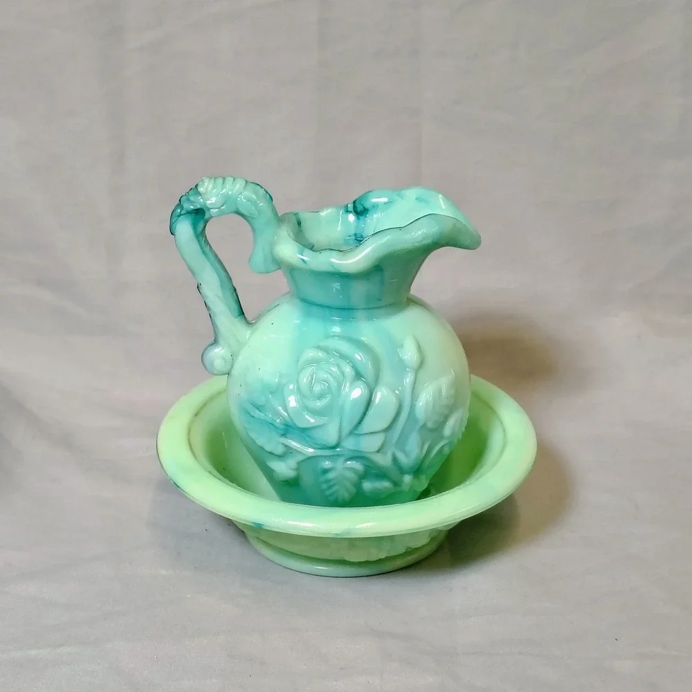 Avon Vintage Green Teal Slag Glass Roses Mini Pitcher and Bowl Basin‎ Set
