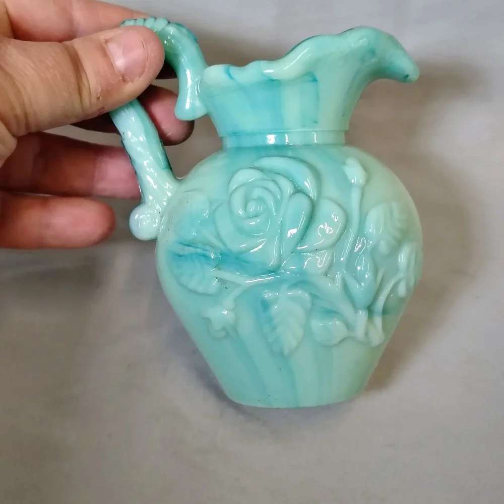 Avon pitcher own milk