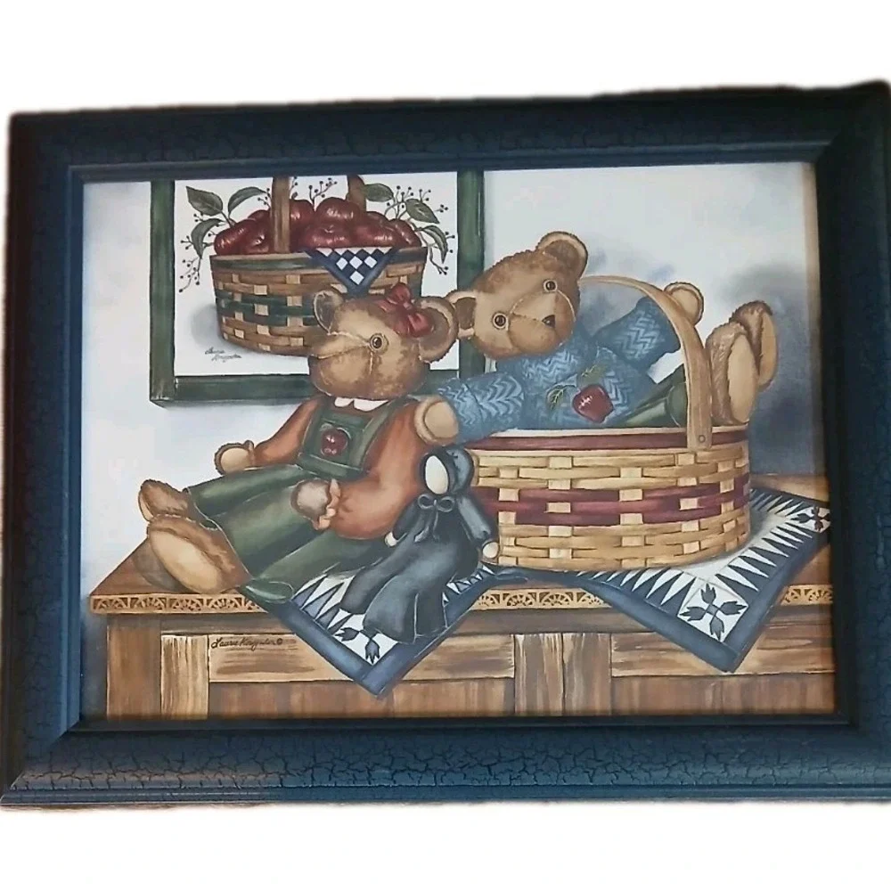 Laura Megrozinger add charming