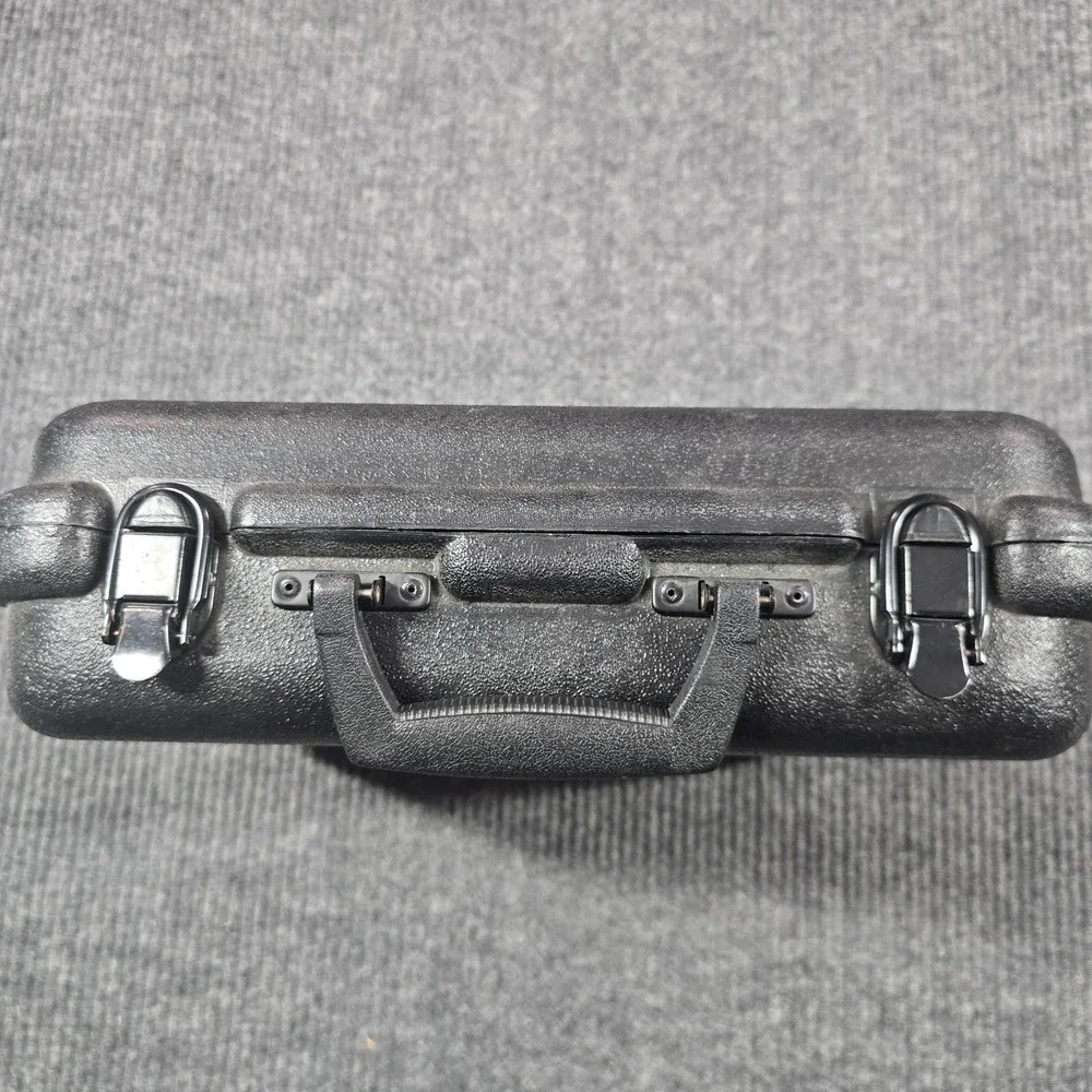 Bundy resonite clarinet