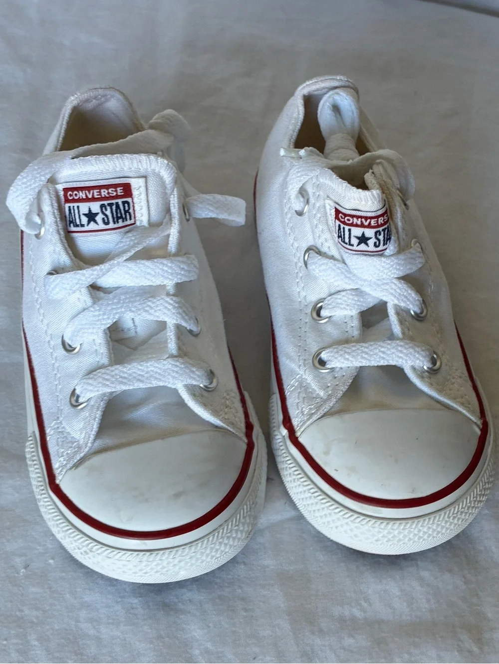 Converse good preowned