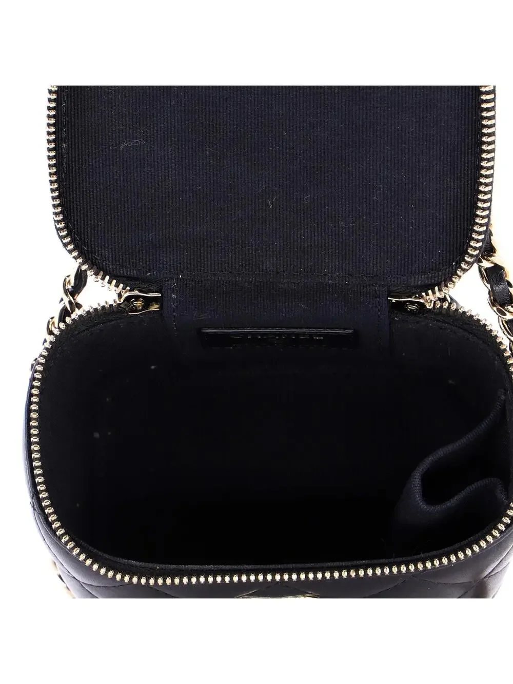 CHANEL elevate your