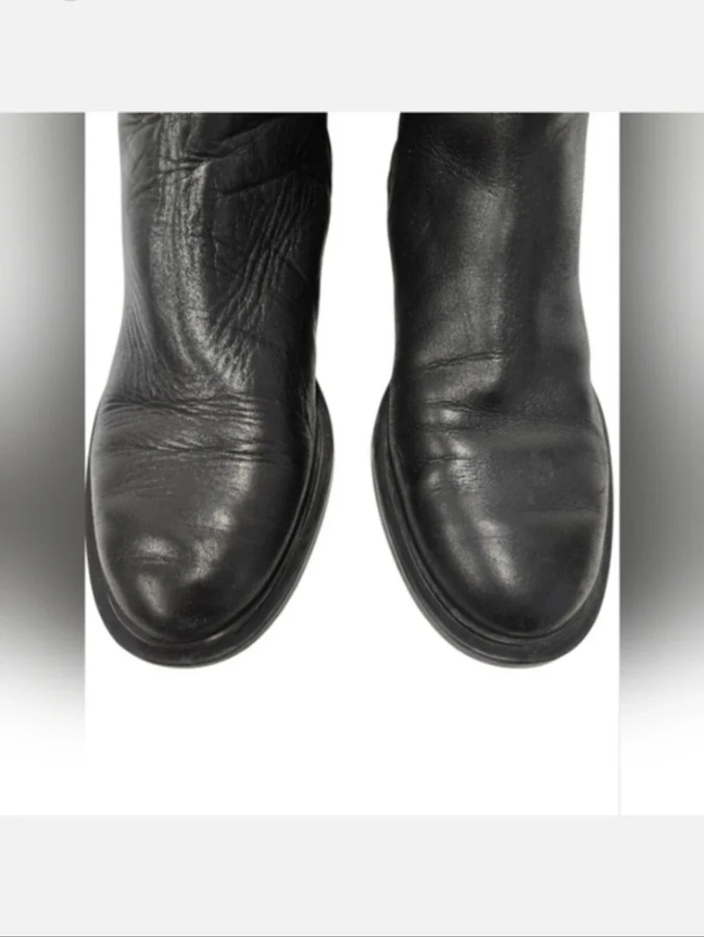 Zara Classic Style Chelsea Leather Boots in Black