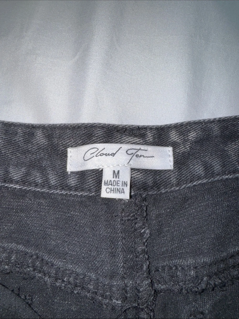 Cloud Ten stylish black