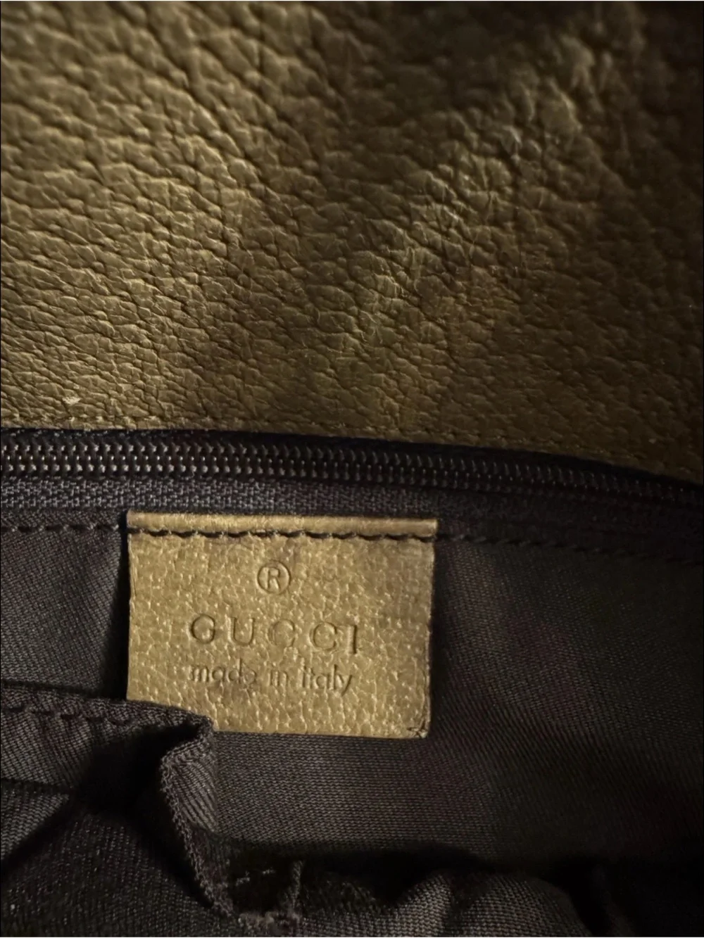 Gucci authentic eclipse