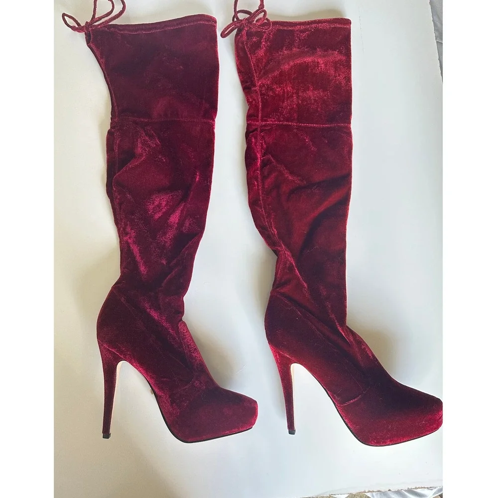 bebe luxurious burgundy