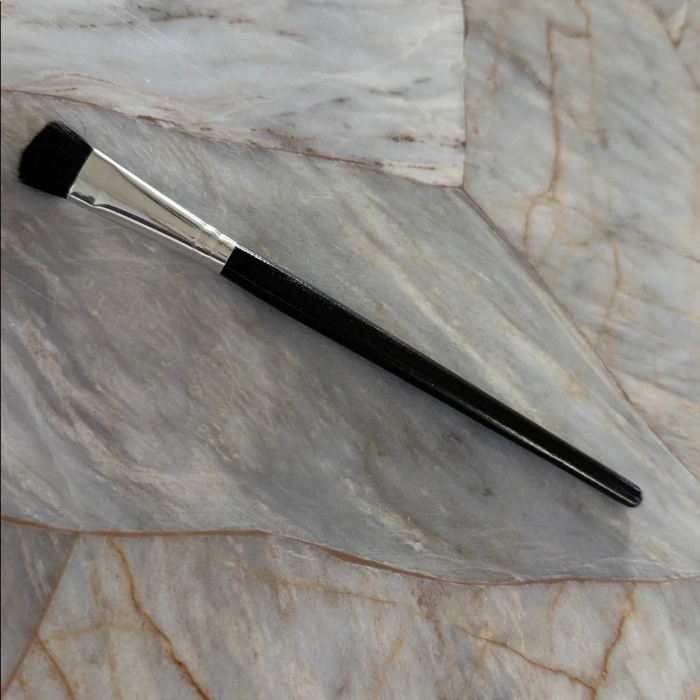 MAC Cosmetics sleek black