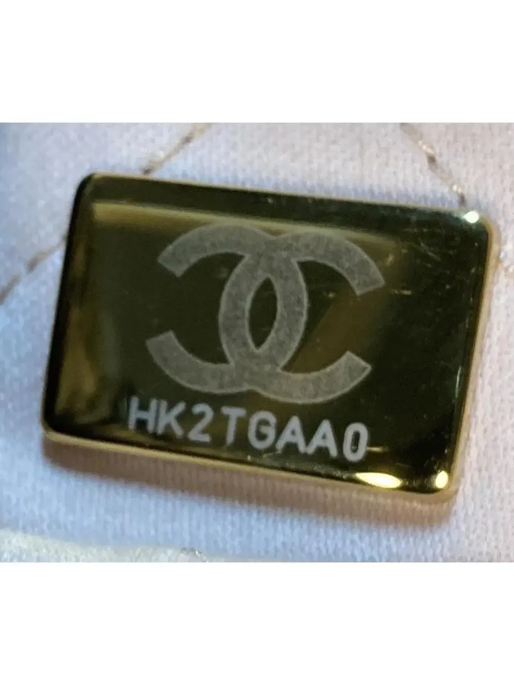 CHANEL elevate your
