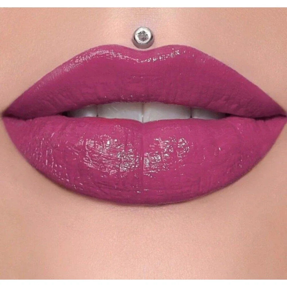 Jeffree Star supreme gloss