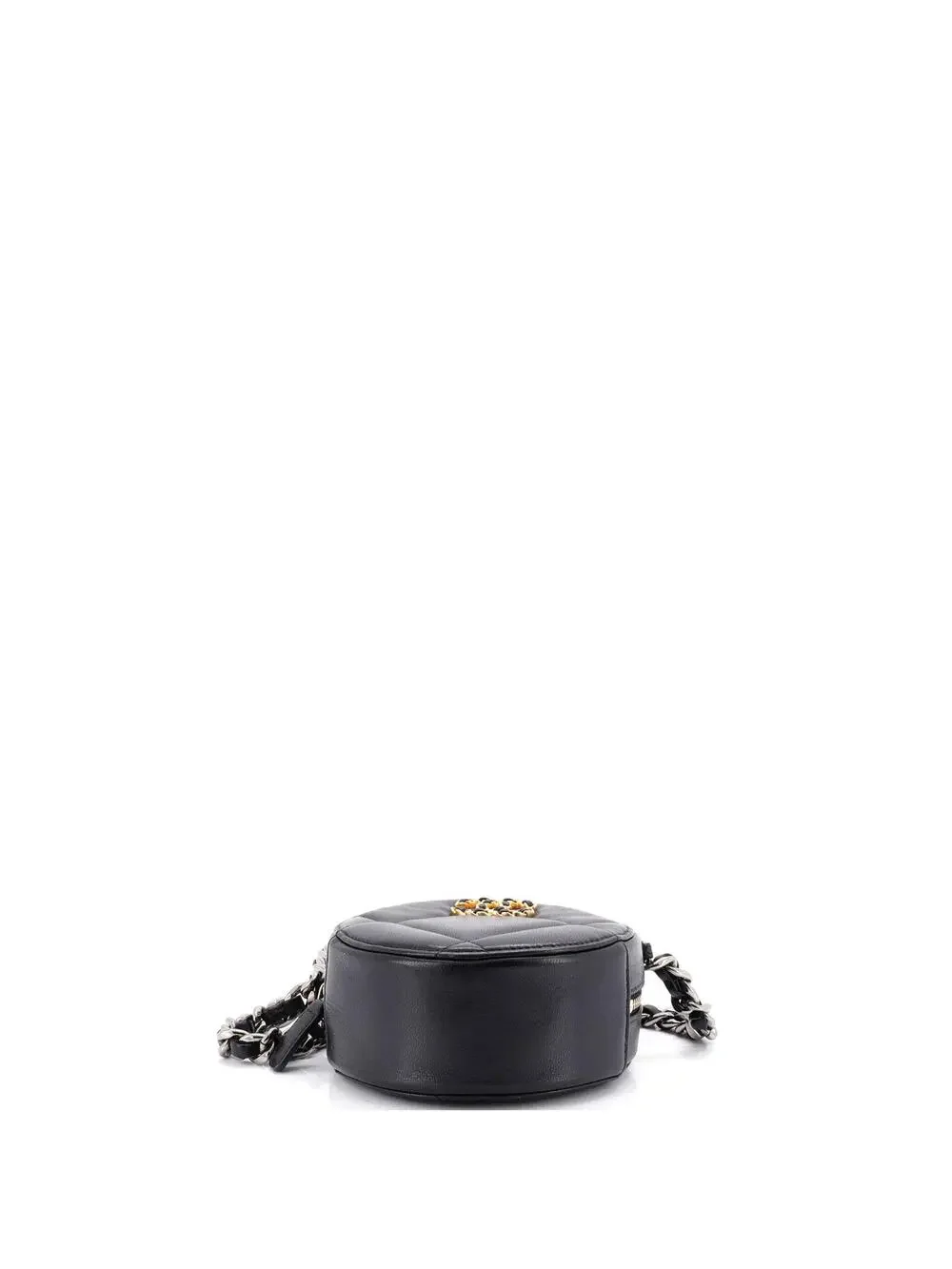 CHANEL shape practicality fashion