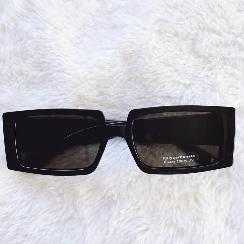Aaron Black w/ Green Tint Rectangular Sunglasses