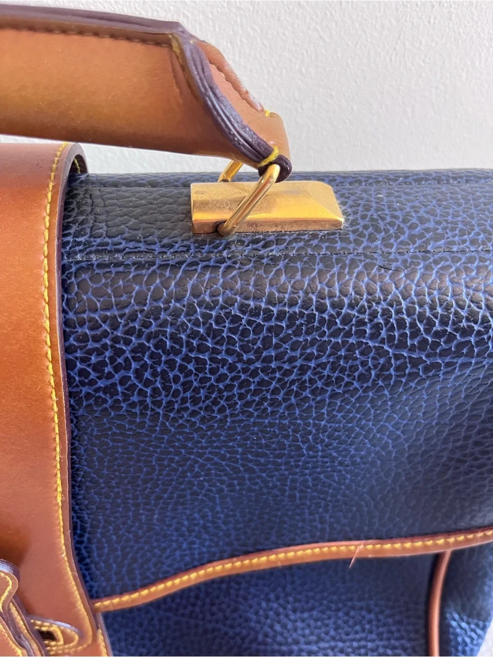 Dooney & Bourke vintage dooney