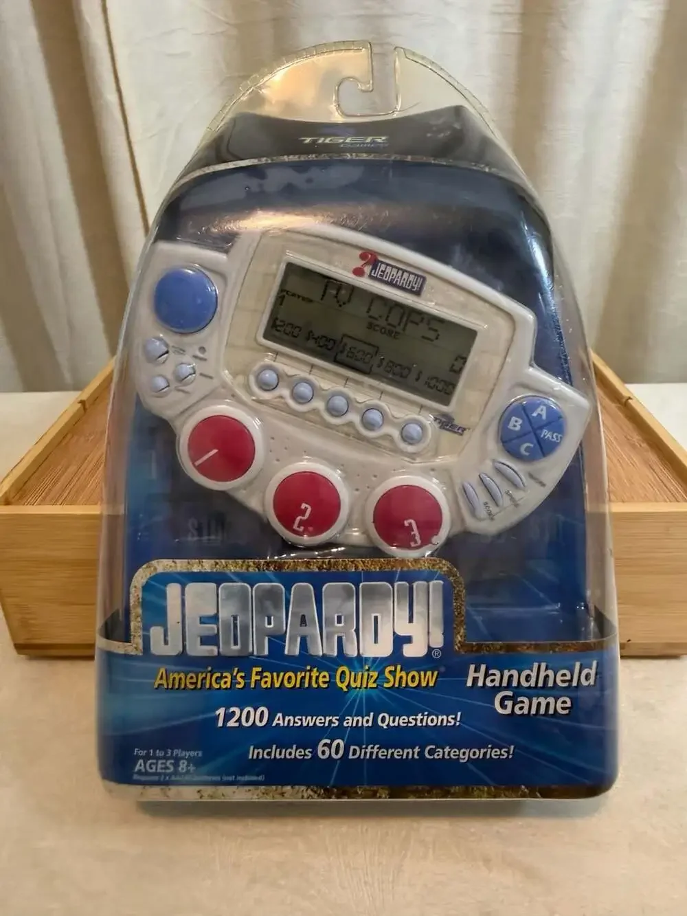 Tiger Electronics Jeopardy! America's Favorite Quiz Show Handheld Game