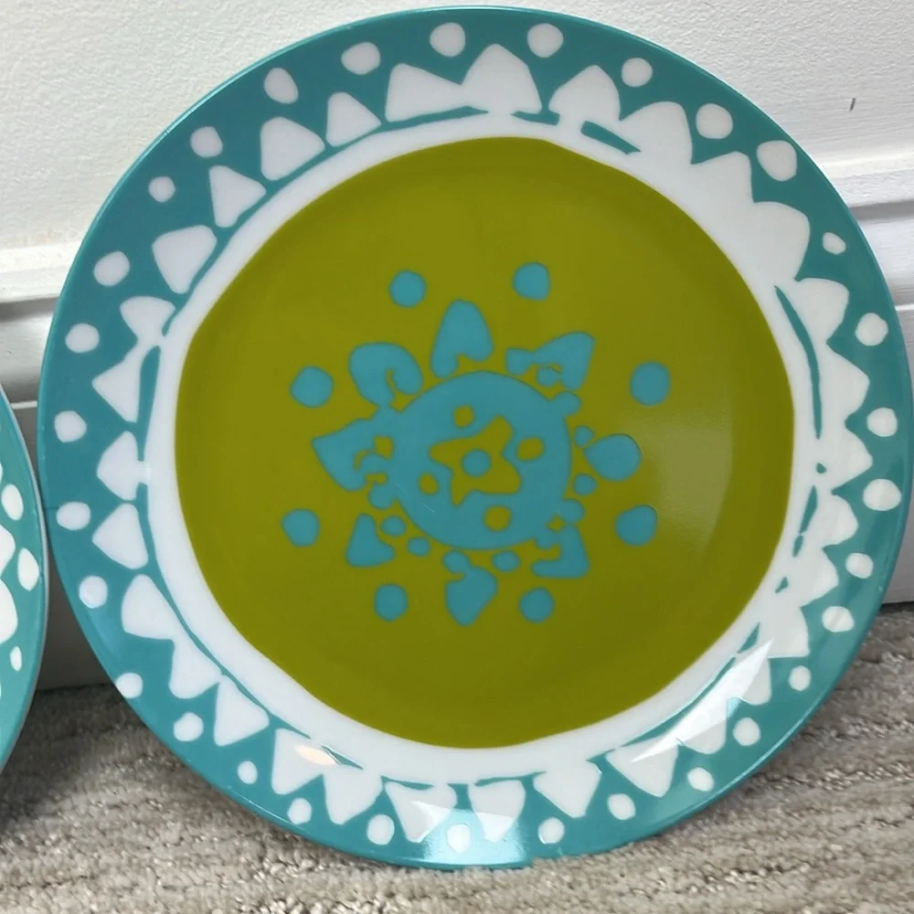 Crate&Barrel set four