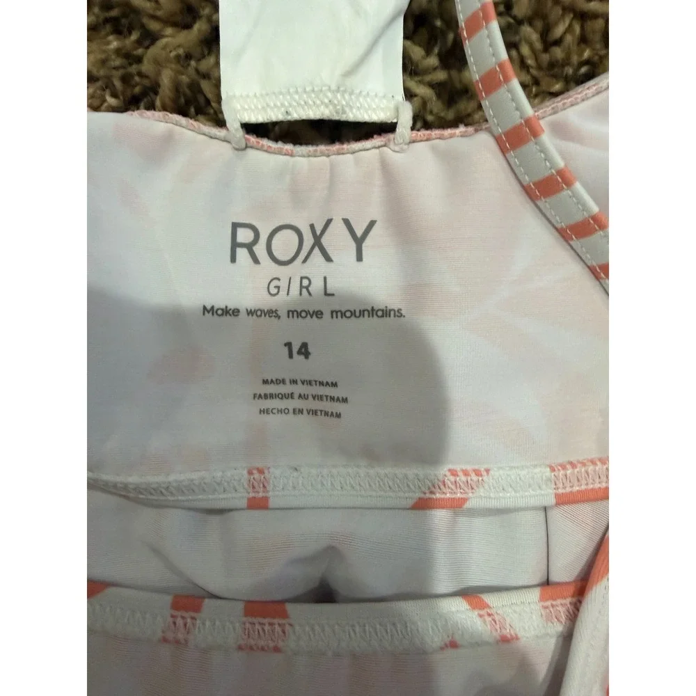 Roxy girl two