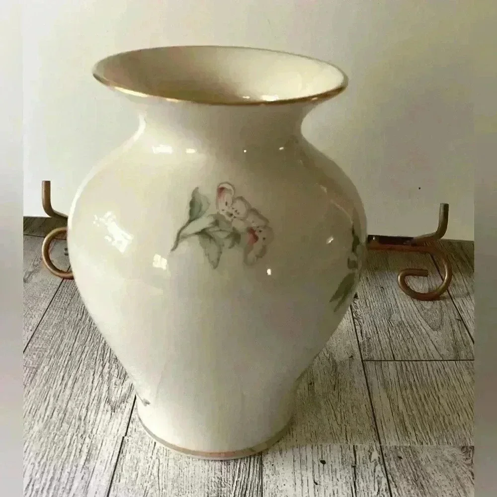 Lenox serenade wide flower