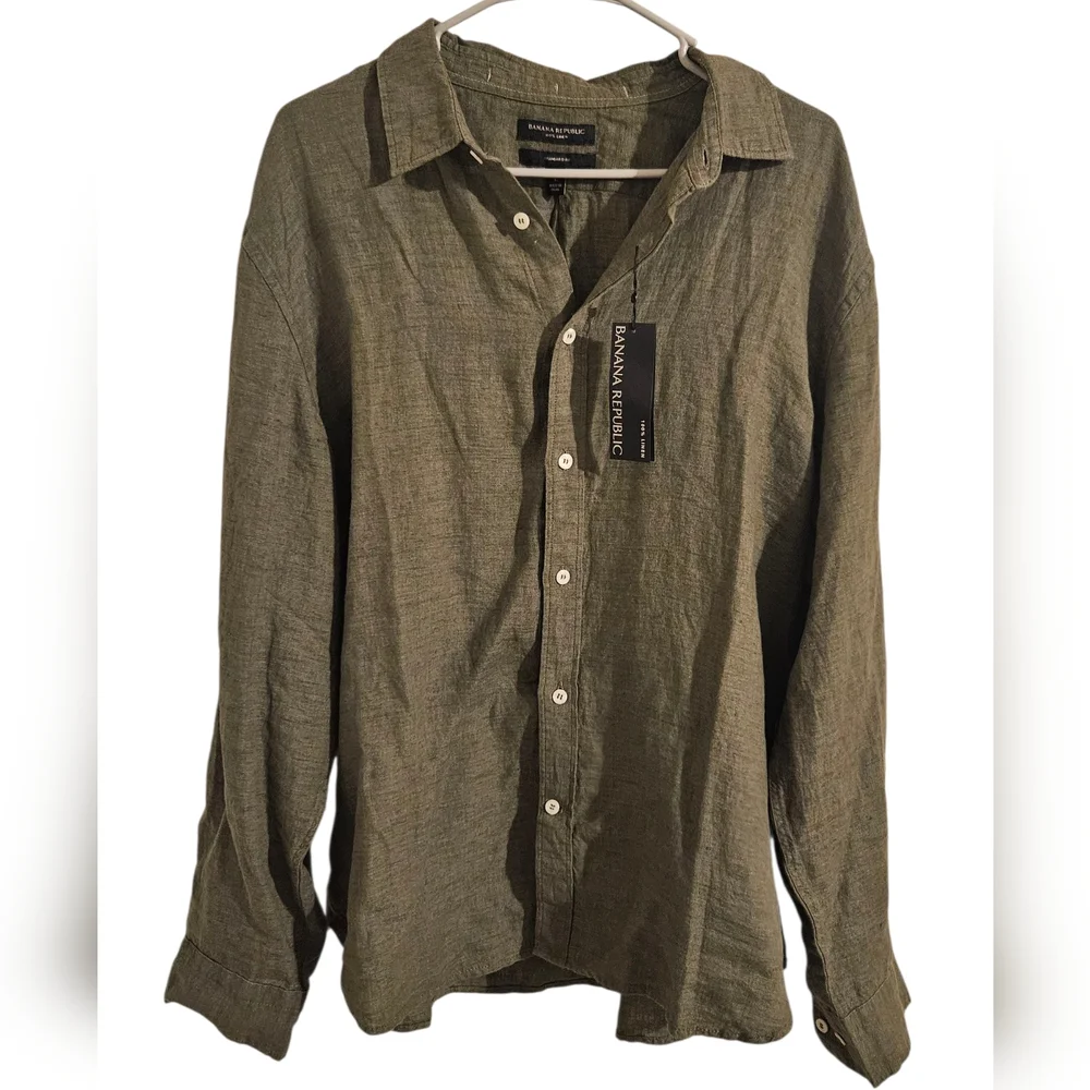 Banana Republic Men's Green Shirt New With Tags