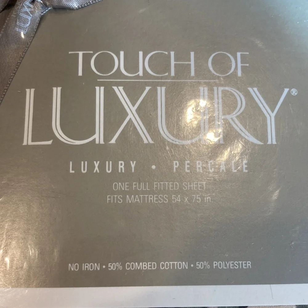 NWT 1980’s‎ Touch of Luxury poly/cotton double fitted cream vine flowers 350