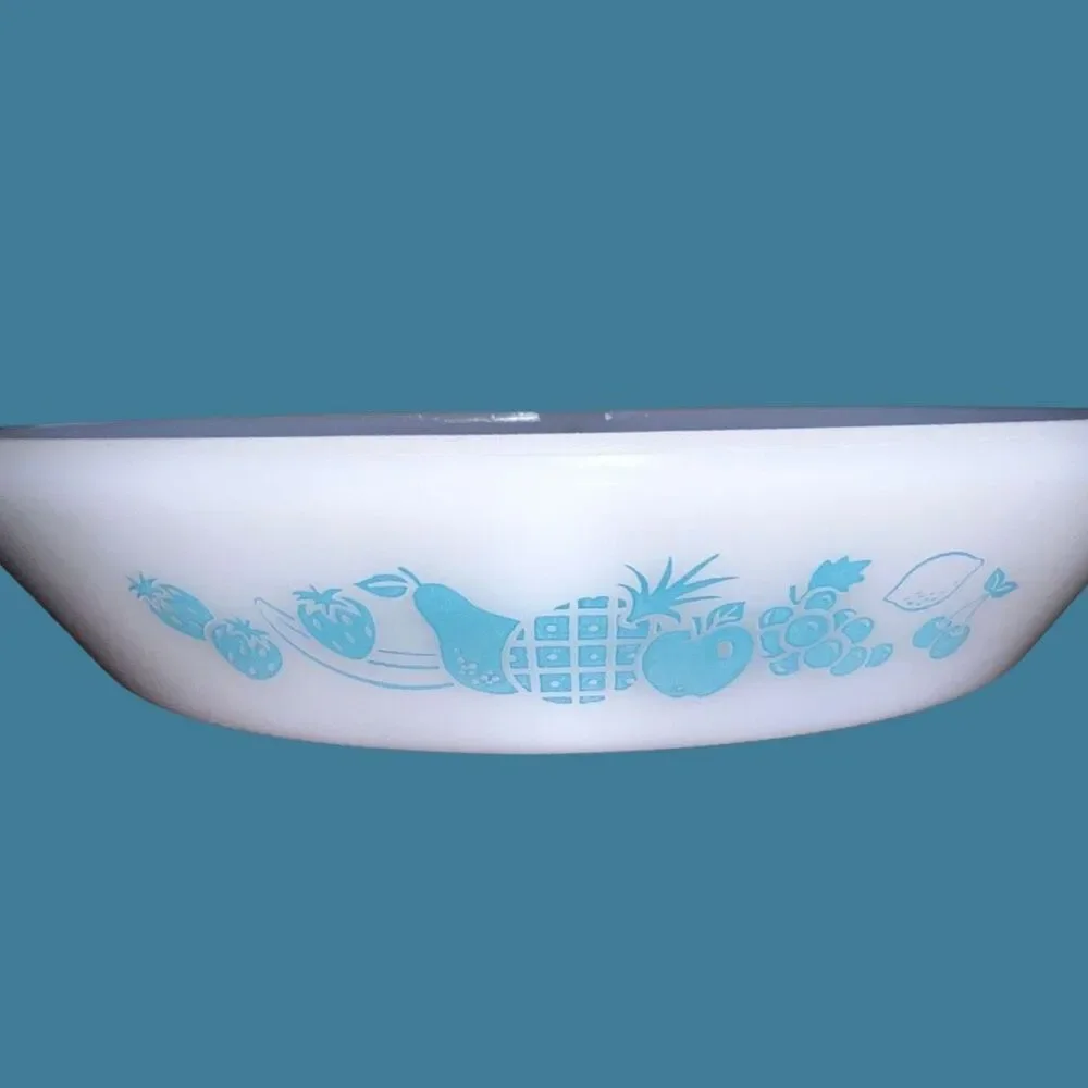 Glasbake vintage milk