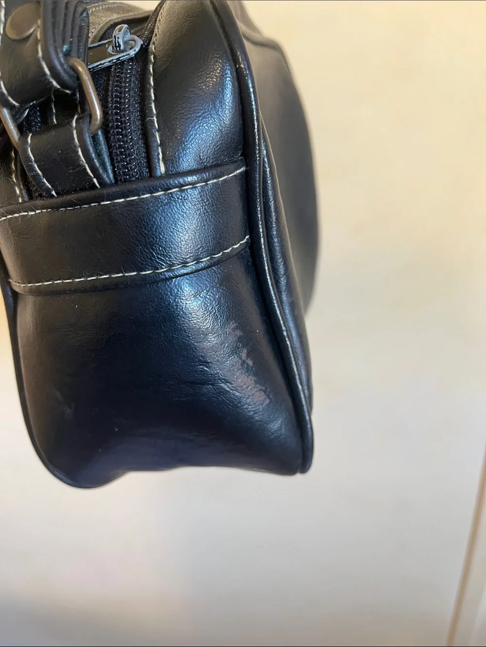 Mitzi compact black