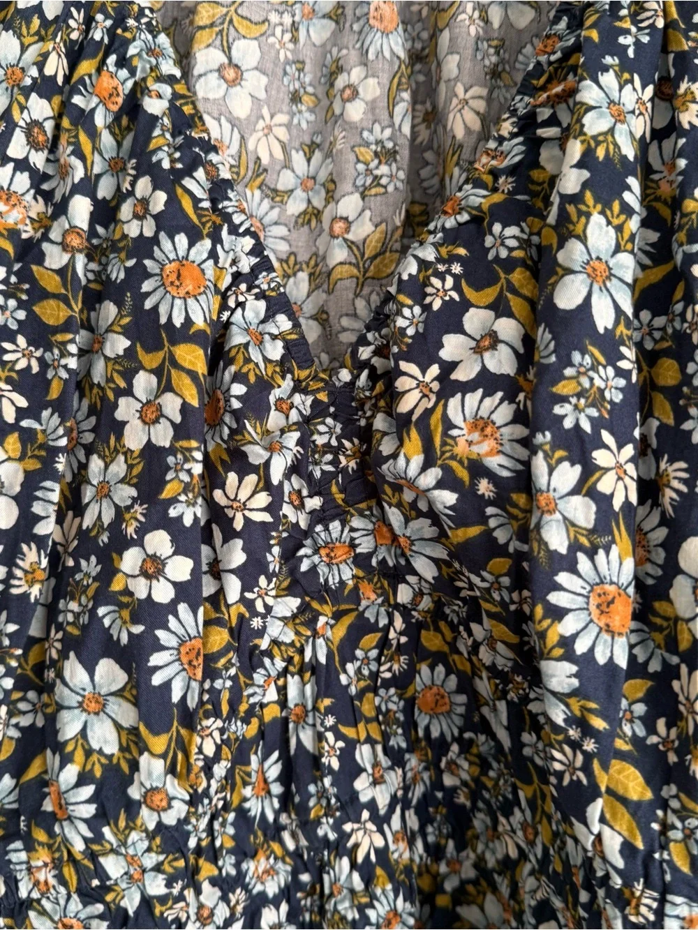Old Navy creates floral
