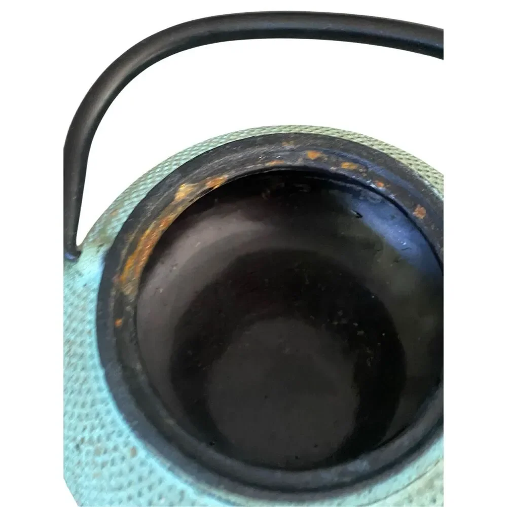 No Brand green cast