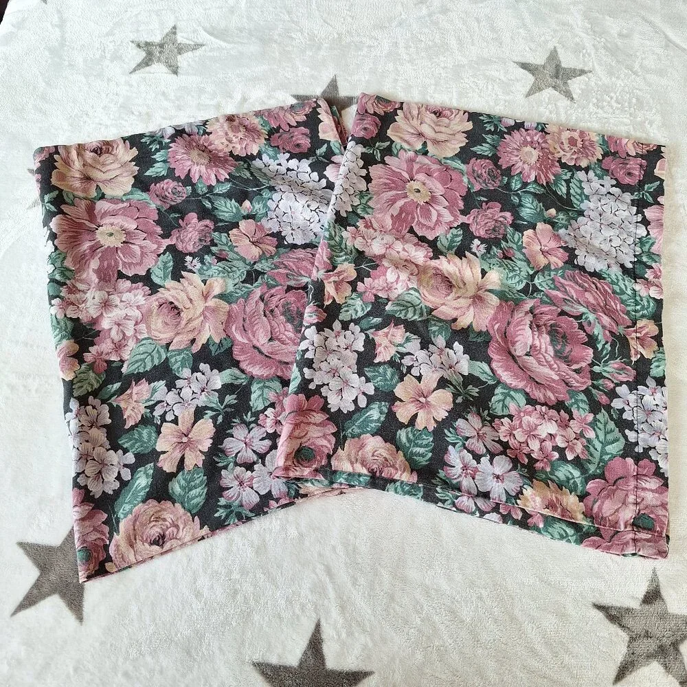 Vintage Set‎ of 2 Pillowcases Pink Green Roses Floral Y2K 90s 80s Made In Spain