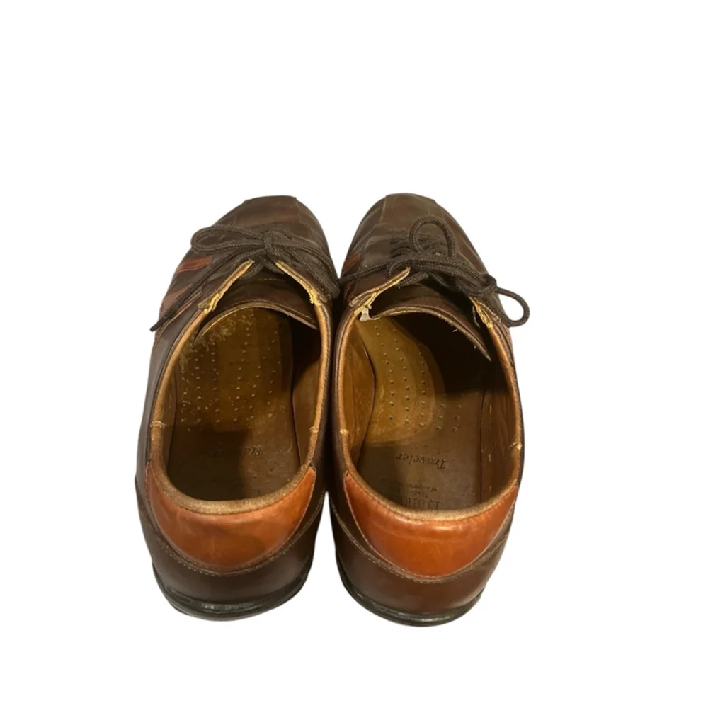 Allen Edmonds free traveler two