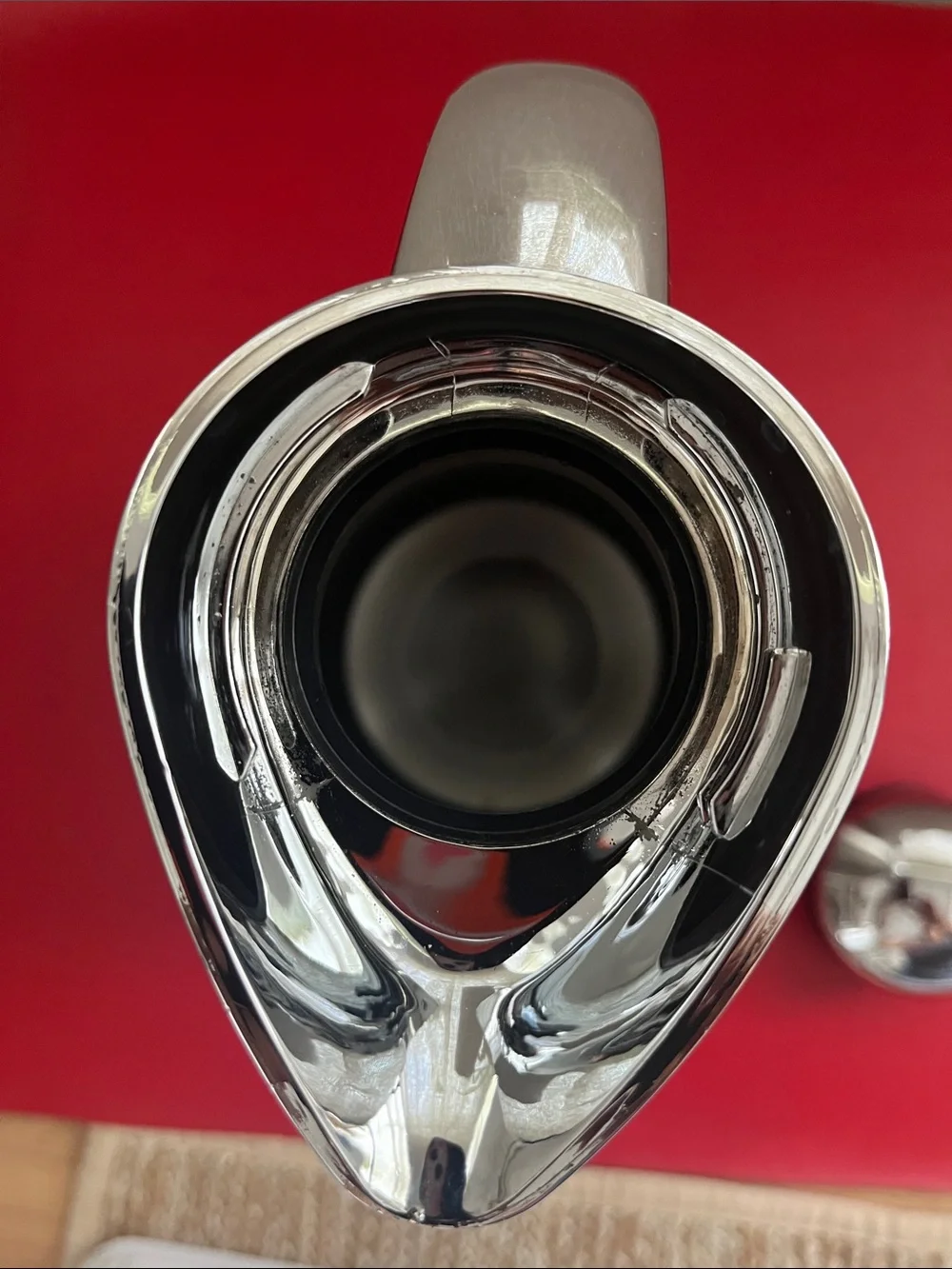 N/A sleek stainless