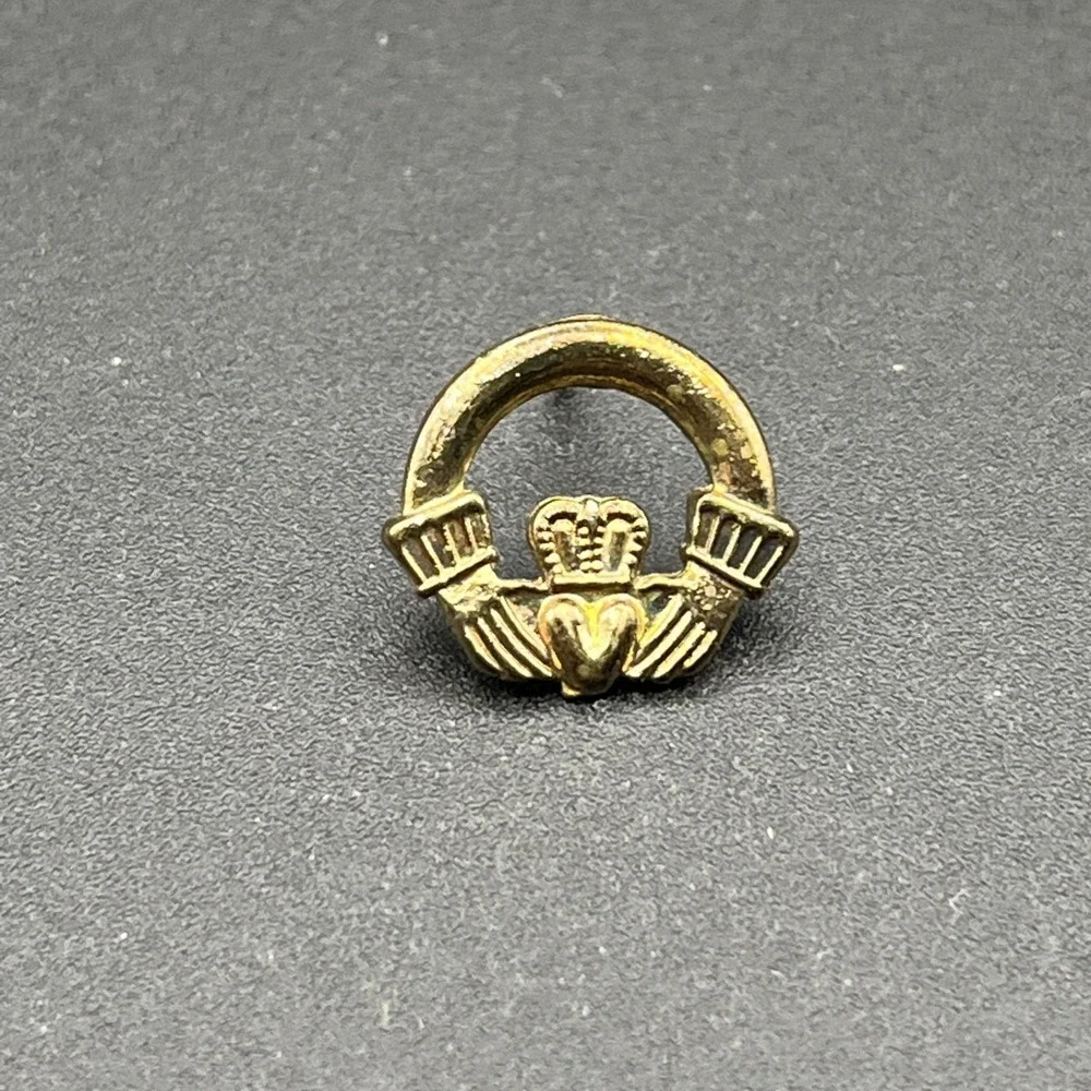 Claddagh‎ Ring Irish Ireland Lapel Hat Pin