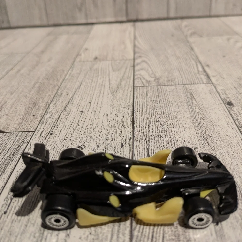 Hot Wheels sleek black