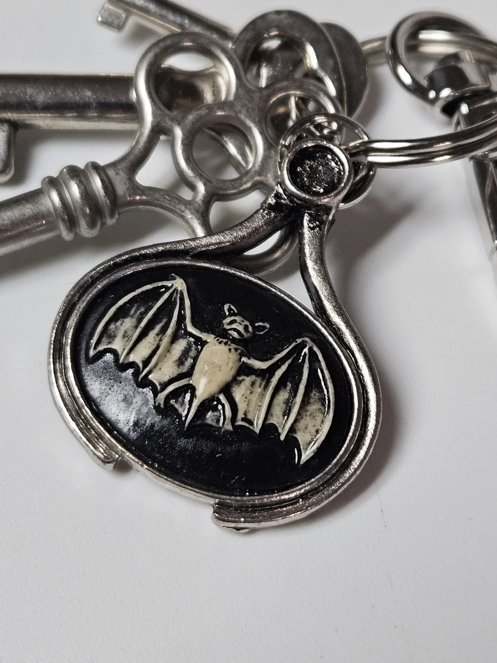 spectra nova keychain tone
