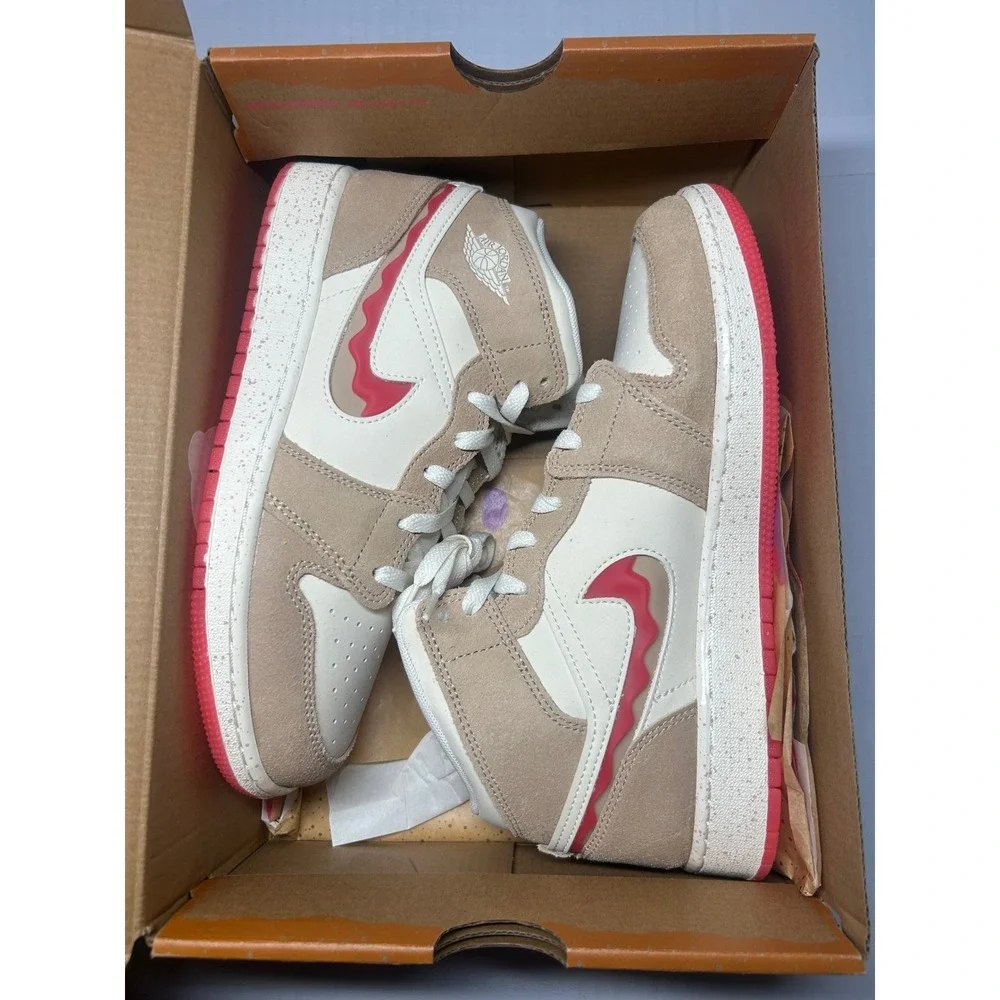 Nike details brand