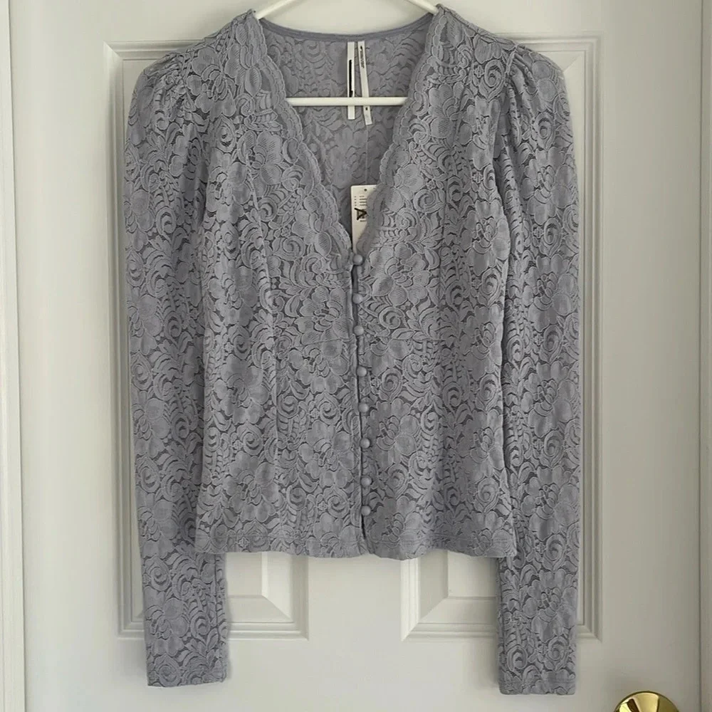 Anthropologie Lace Button Front Long Sleeve Top Size XS