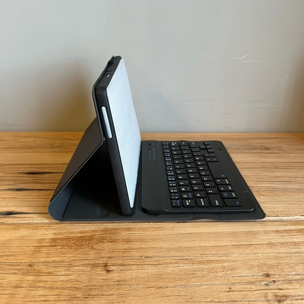 Source Unknown black wireless