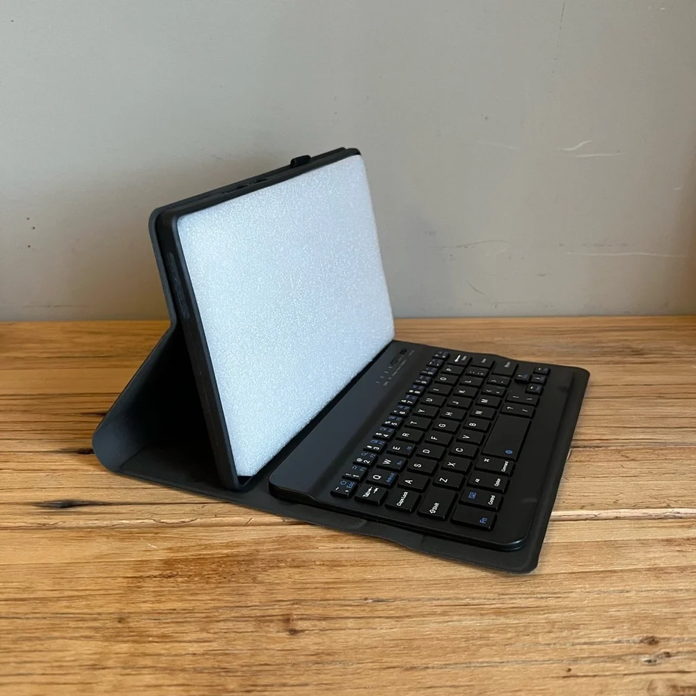 Source Unknown black wireless