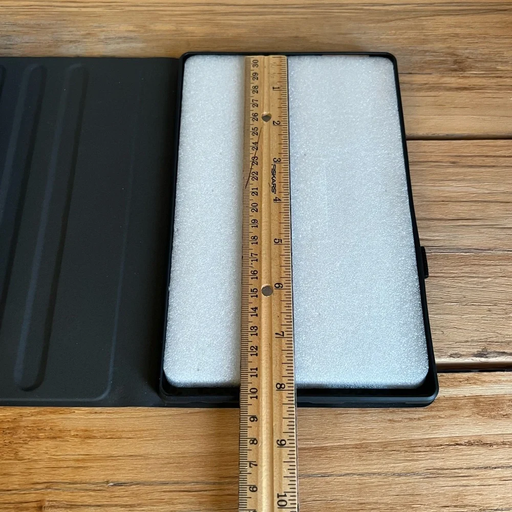 Source Unknown black wireless