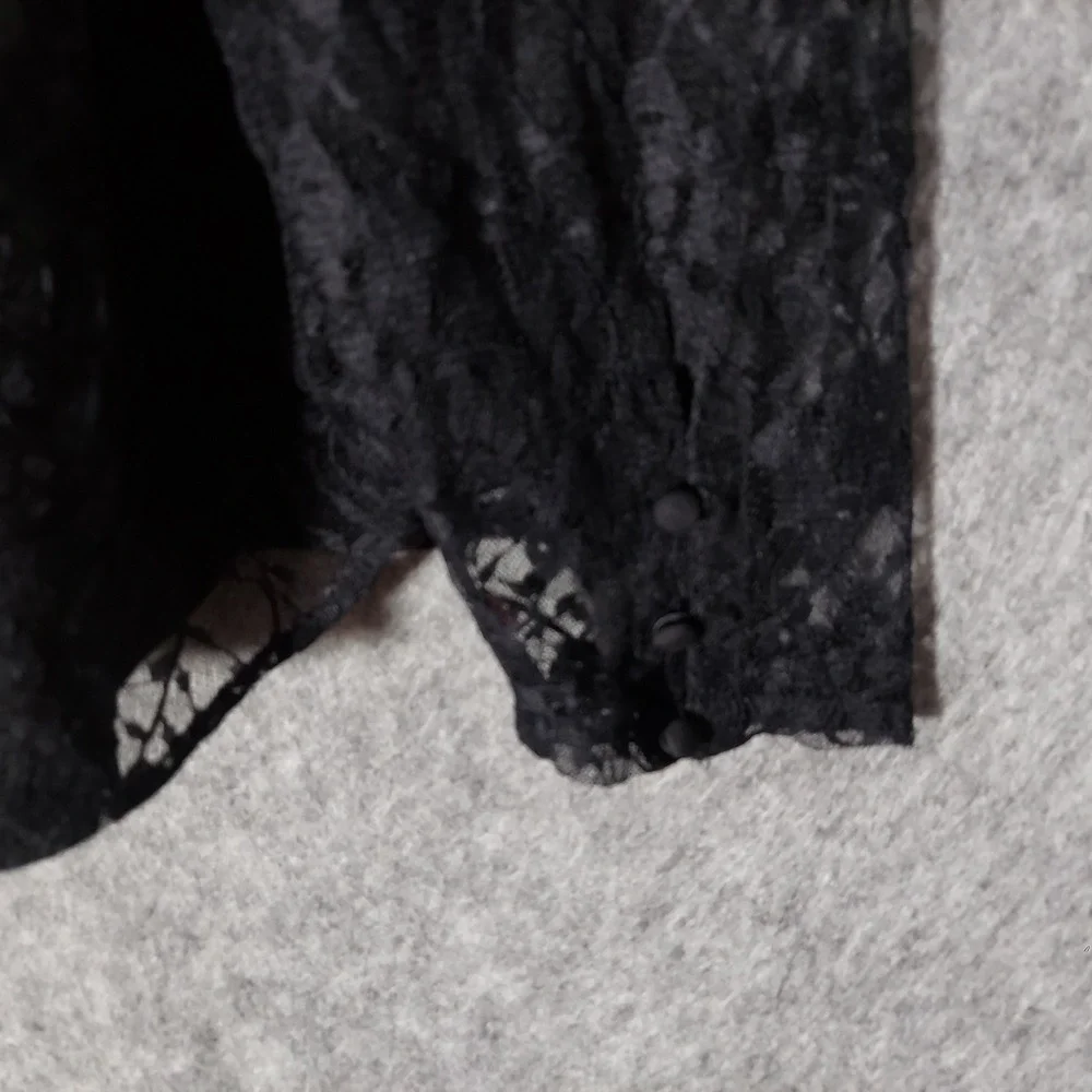 LOFT women lace