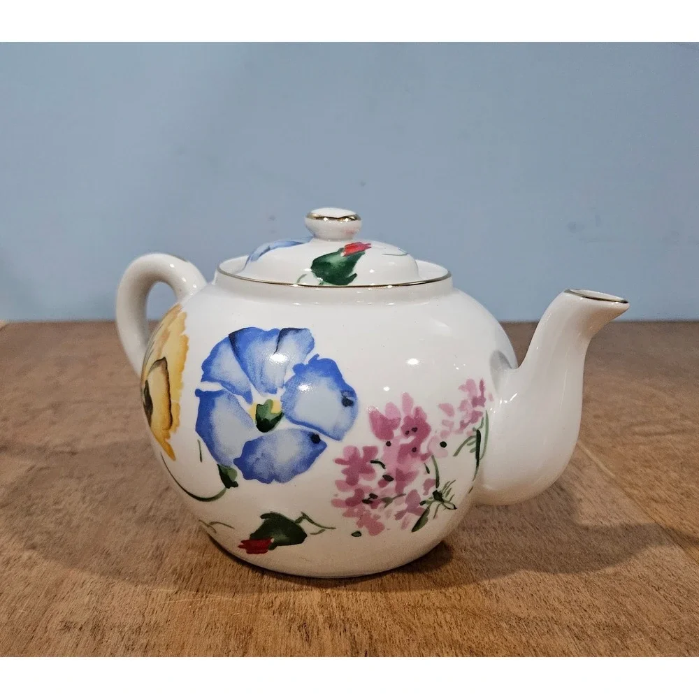 Vintage Takahashi San Francisco Felice Teapot Floral Gold Trim Porcelain Japan