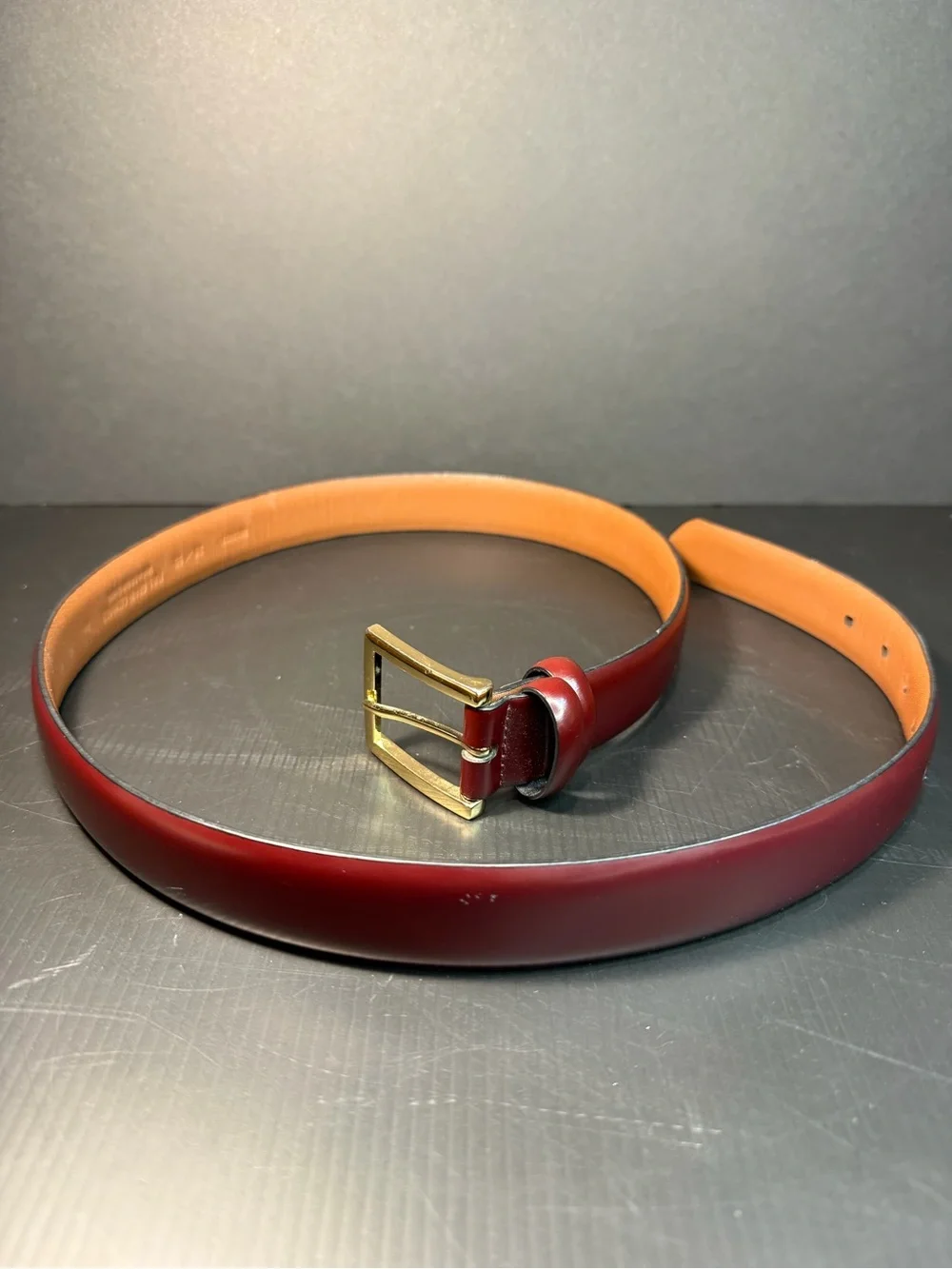 Roundtree & Yorke Burgundy Reversible Leather Dress Belt Gold Buckle Size 36