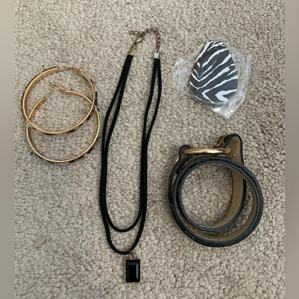 N/A perfect necklace bracelet