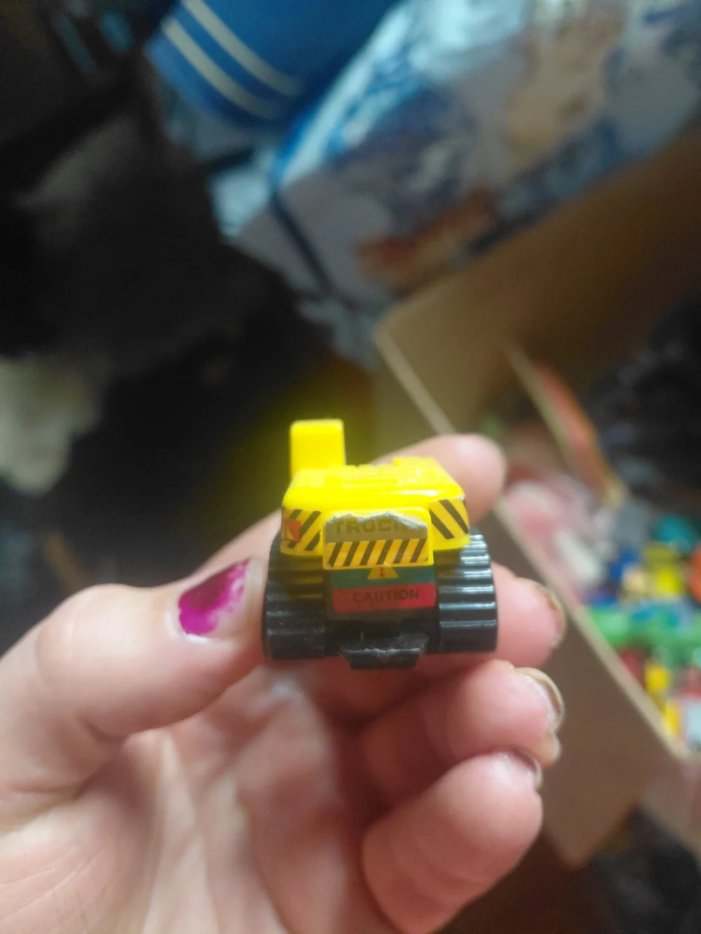 no brand compact yellow